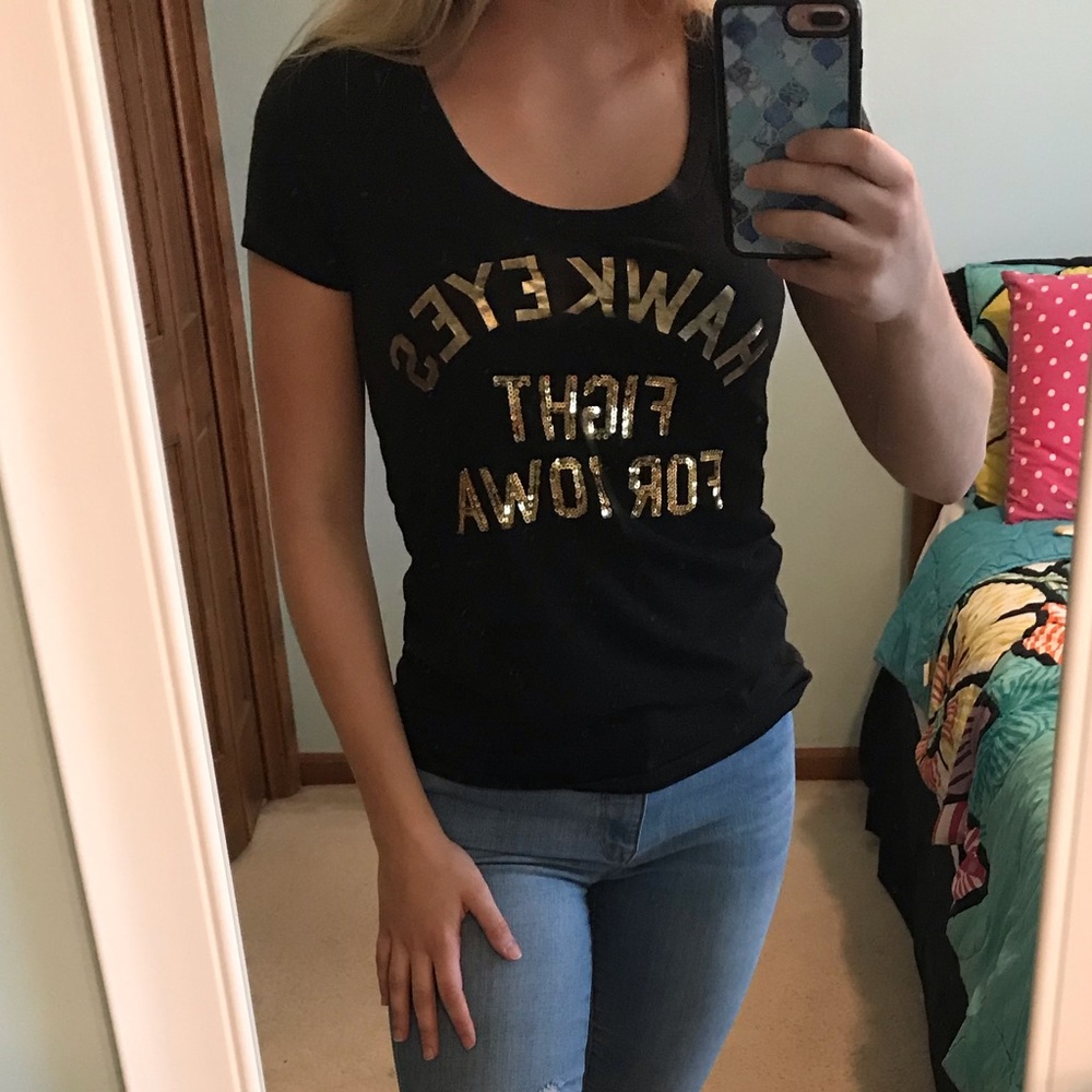 Hawkeyes sequined t-shirt